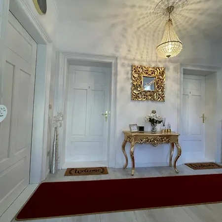 Boutique Haus Sissi Апартаменты Фюссен