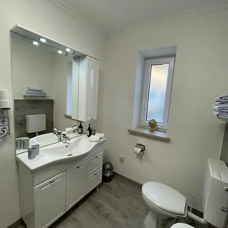 Boutique Haus Sissi Фюссен